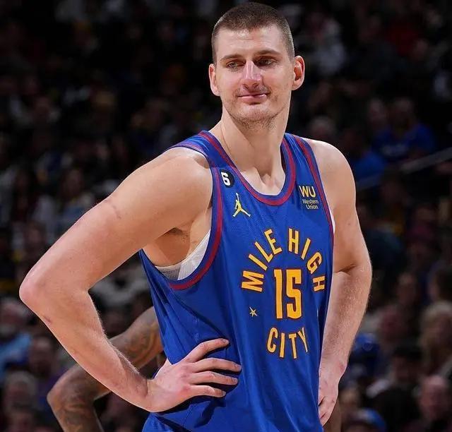 爱游戏-穆雷在热火比赛中夺冠，比赛规则变更引发热议！再创辉煌时刻的简单介绍