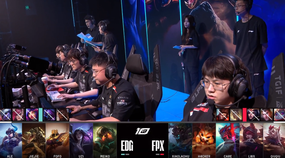 AYX-Uzi爆冷击败FPX，赛事规则更新引爆全场！的简单介绍