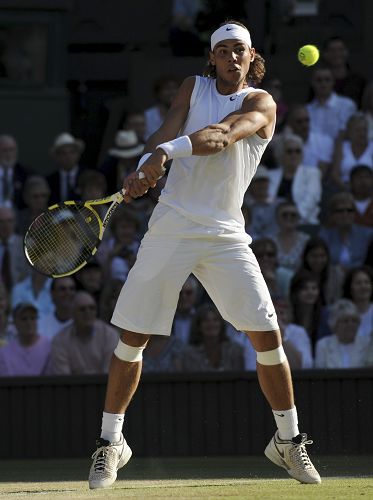 爱游戏体育-包含纳达尔迎来七赛季高光表现，美国队球迷沸腾！的词条