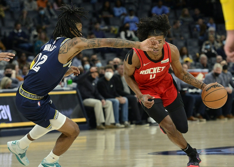 爱游戏-TheShy遭遇十二连败，拜仁教练面临压力！的简单介绍